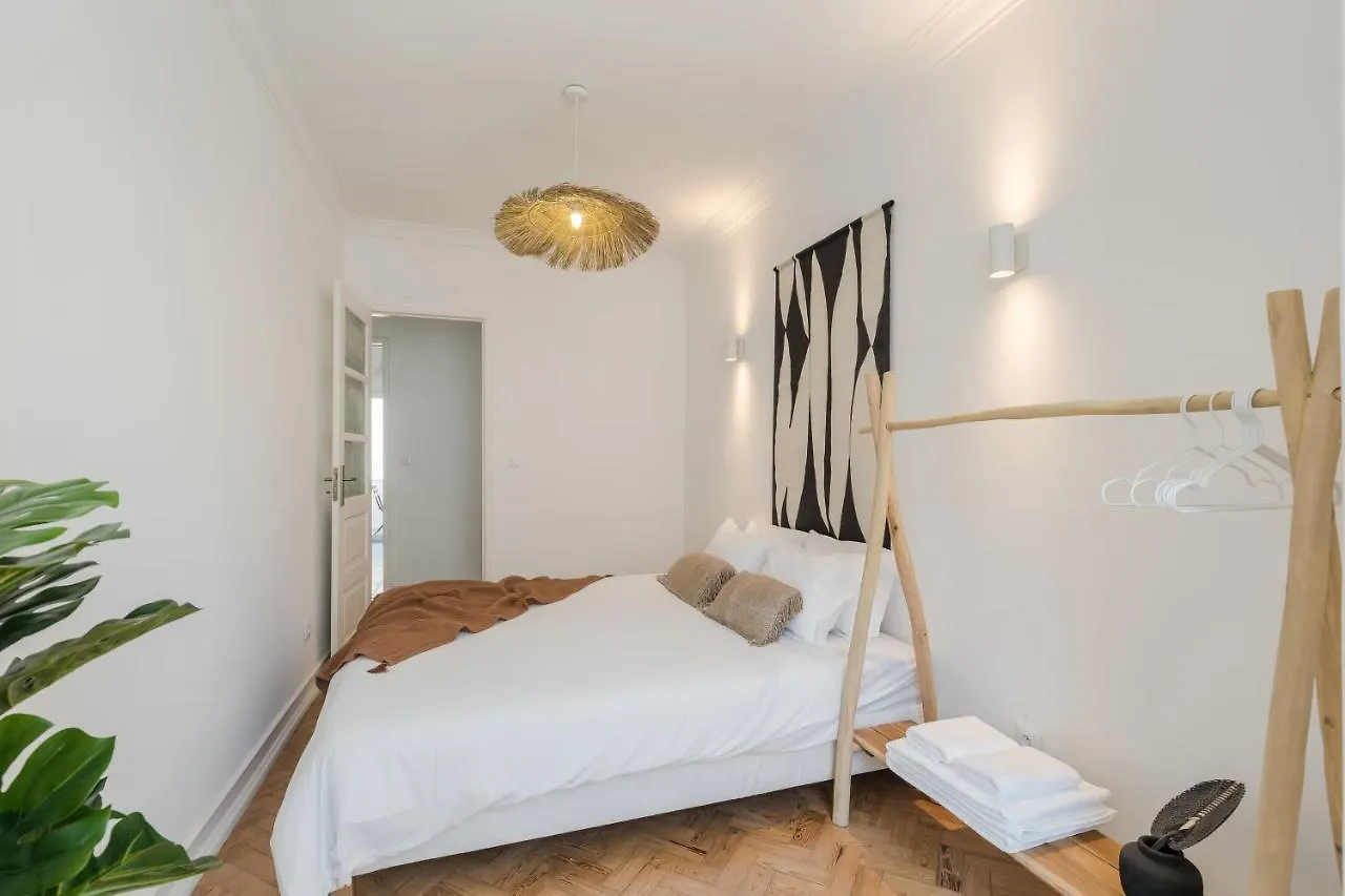 Casa Boma Lisboa - Shining & Spacious Apartments With Balcony - Alvalade I Portugal